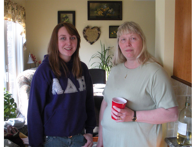 Lynn with her daughter