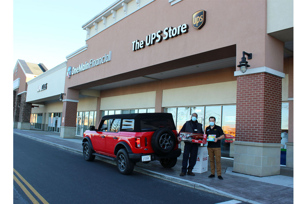 Henderson Ford 2021 Toy Drive